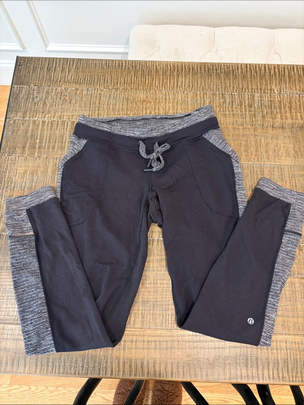lululemon athletica Black Joggers with Heathered Gray Trim 6 m